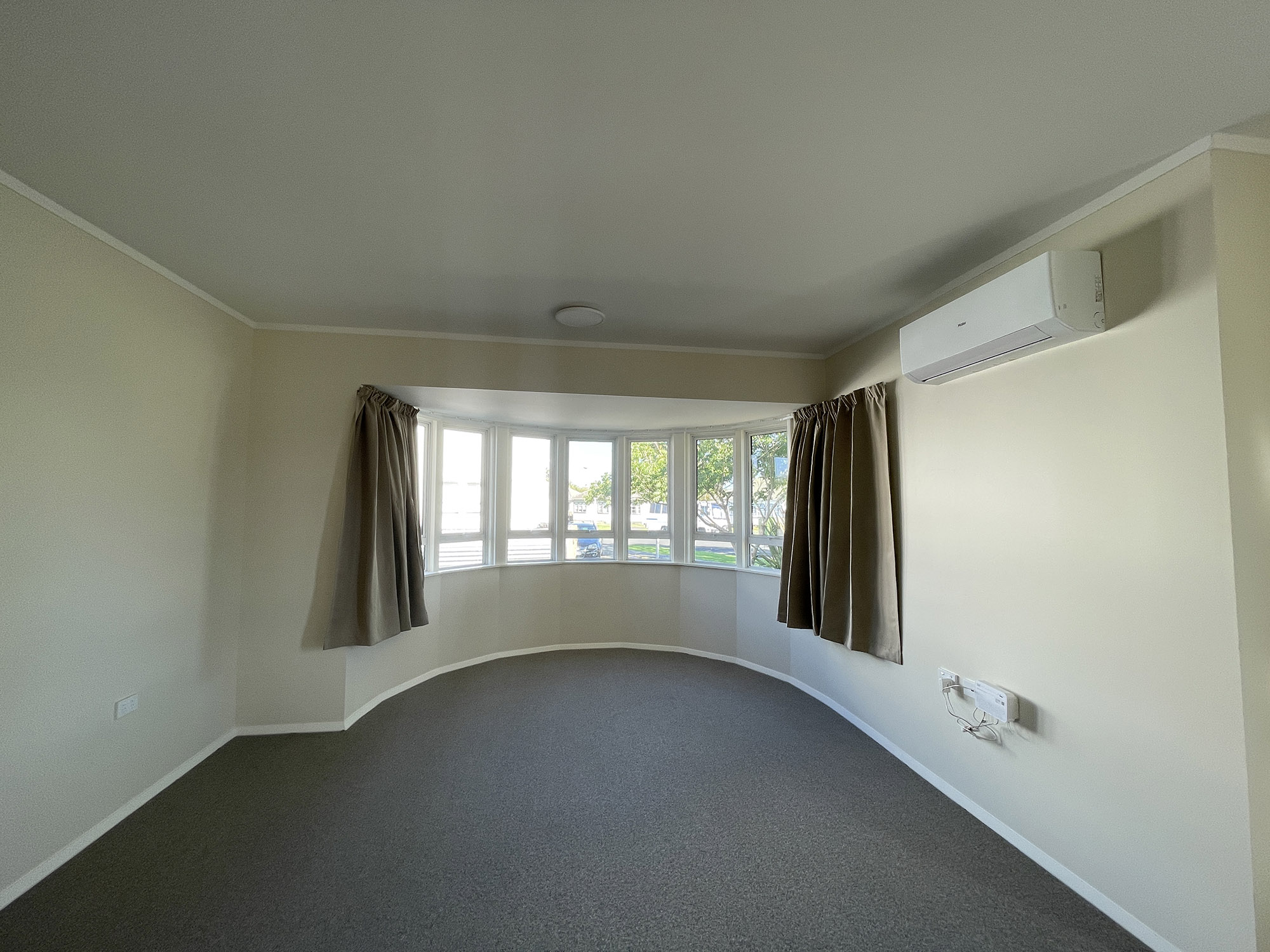 Centennial Cres retrofit 3